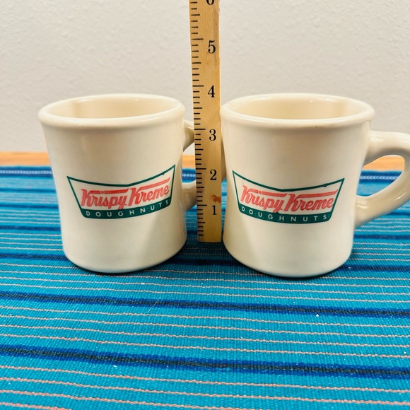 Set of 2 KRISPY KREME Doughnuts MUGS Collectible Restaurant Heavy Quality Logo - Picture 4 of 5